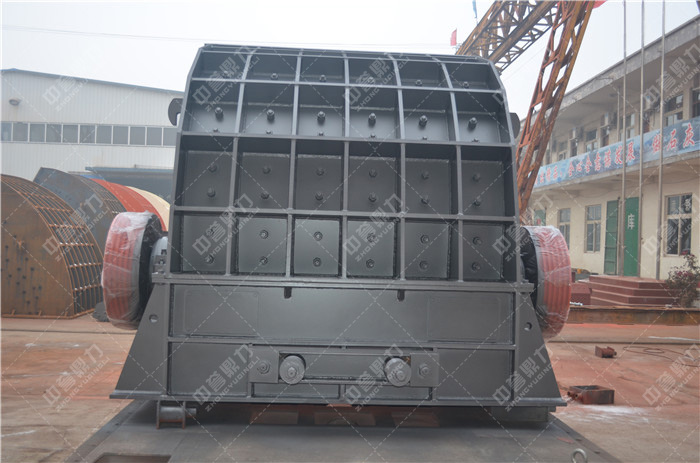 PC1220型錘式破碎機